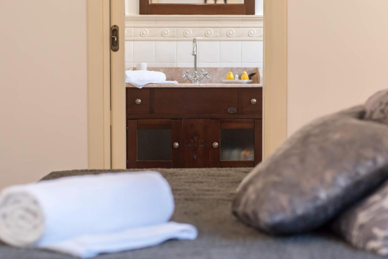Duomo Seaside Deluxe Apartment By Ortigia Apartments Syracuse Luaran gambar