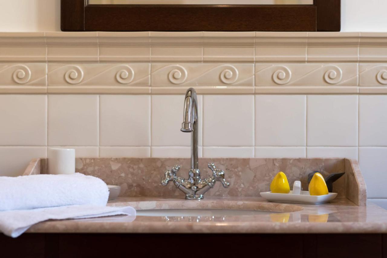Duomo Seaside Deluxe Apartment By Ortigia Apartments Syracuse Luaran gambar